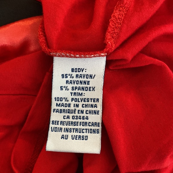 Ricki’s T-shirt style blouse with red and black satin inserts. Size XS. - Picture 5 of 9